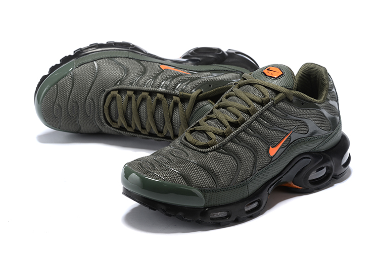 Men Nike Air Max PLUS Olive Green Orange